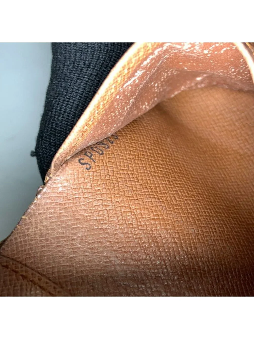 Louis Vuitton manufacturer louis